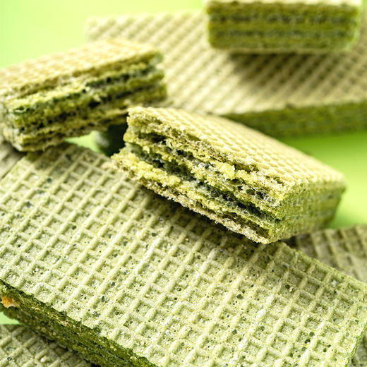 【酥脆轻负担！青汁威化饼干】咔嚓一口酥脆醇香口感，酥感加倍营养不流失，美味有营养，代餐无负担，早餐零食 威化饼干整箱下午茶点健康L 商品图1