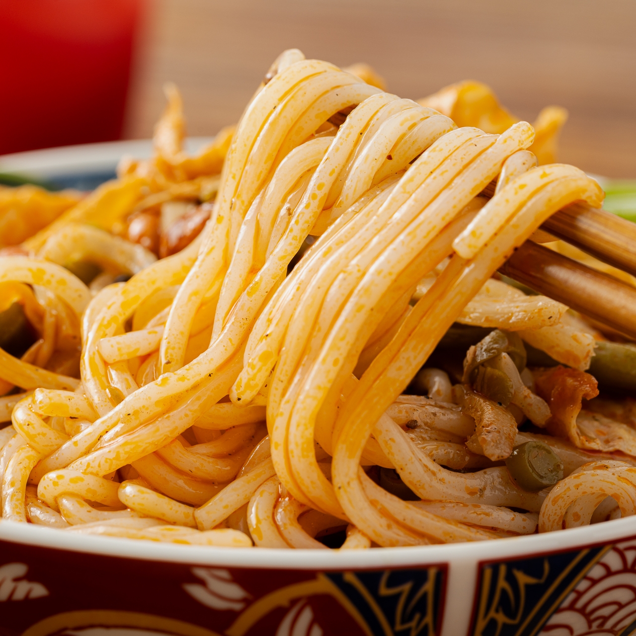 【微辣】菜菜家螺蛳汤粉|新鲜熬制灵魂原汤，酸香爽辣，柳州人都夸地道