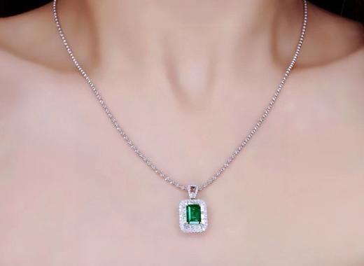 1.2ct 祖母绿吊坠 商品图3