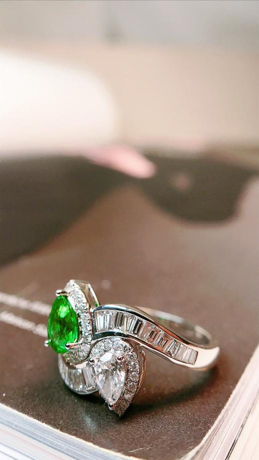 0.53ct 祖母绿戒指 商品图2