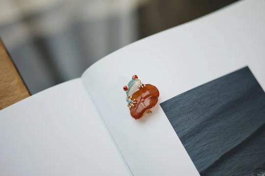 夏日蛙趣｜红荷蓝蛙胸针、挂坠两用款 商品图1