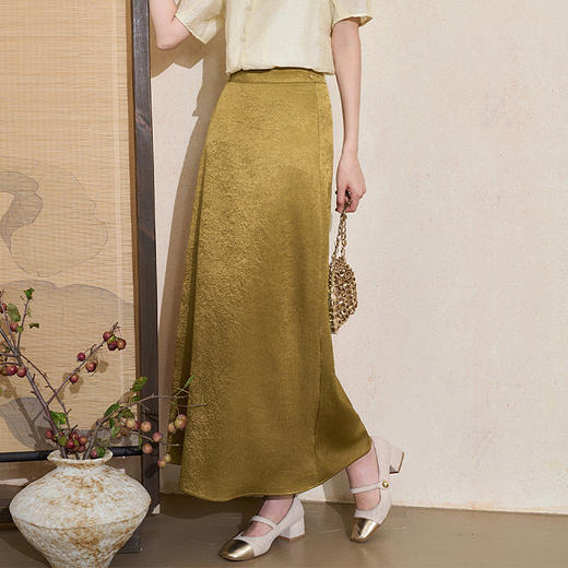 西遇法式高级感包臀半身裙女新款垂坠感高腰百搭中长裙10240035 商品图0