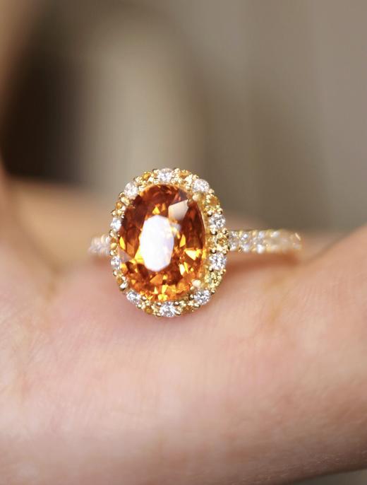 2.49ct 4.13g 芬达石戒指 商品图3