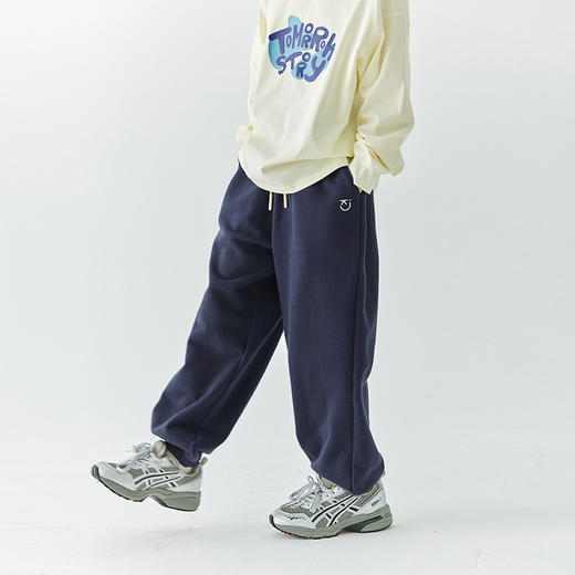 棵初2024秋季新款中大童松弛感纯色针织休闲卫裤抽绳束脚运动裤 商品图2