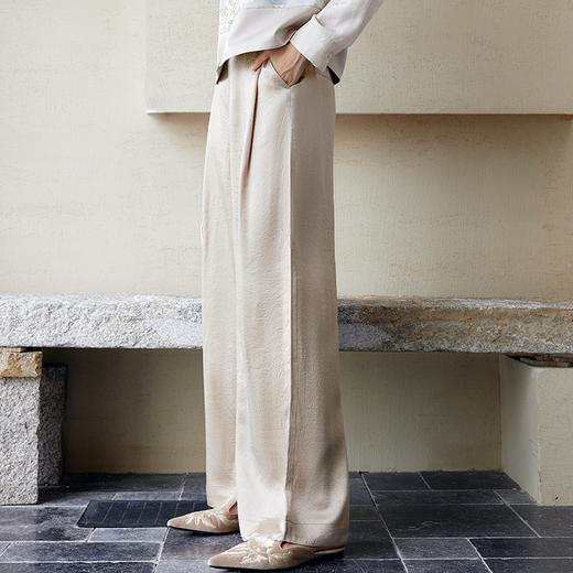 玳莎醋酸缎面宽松直筒裤女秋季新款垂感小个子半松紧腰休闲裤  EC36303 商品图2