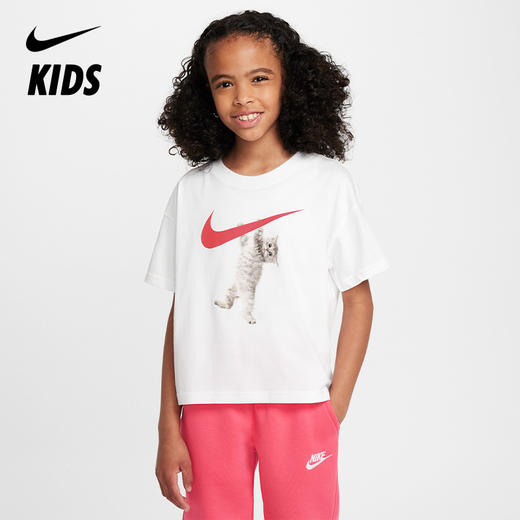 Nike Sportswear 大童（女孩）T恤 FZ5538 商品图4