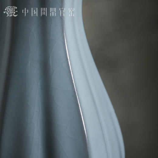 问鼎官窑庚子宋青如意瓶 商品图3