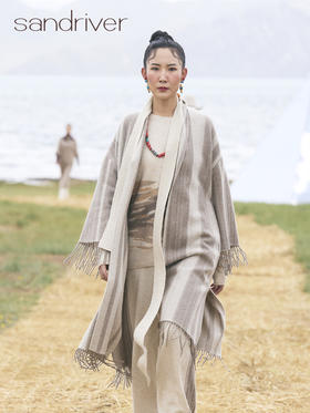 sandriver青海羊绒女士条纹大衣