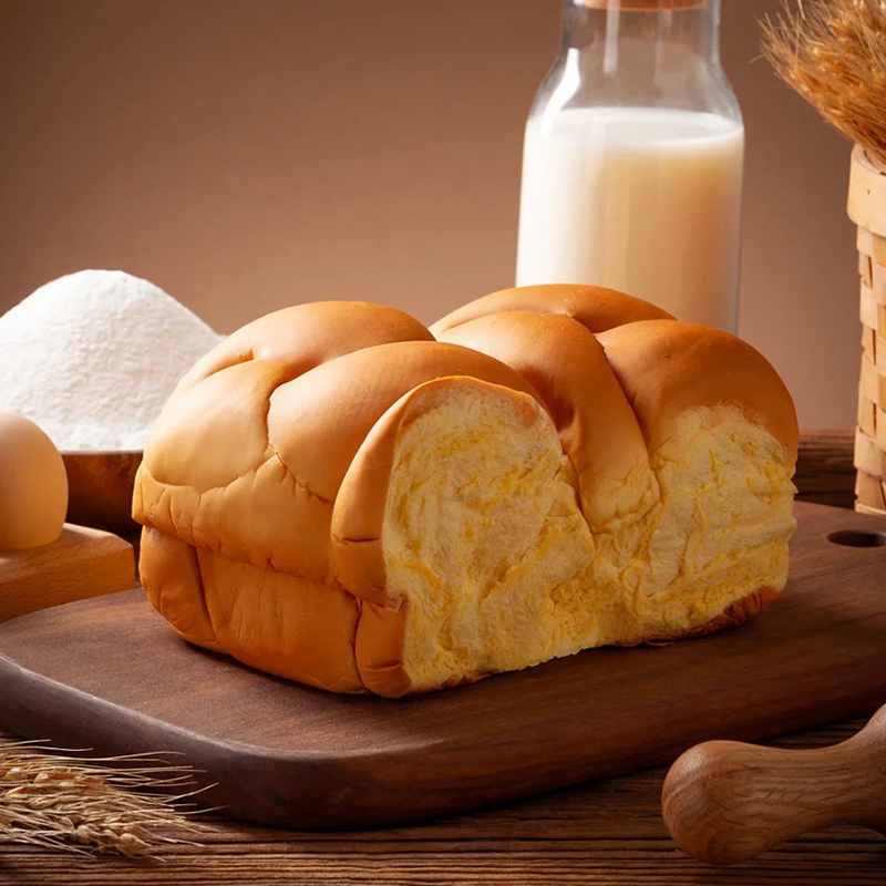 【粉丝福利】酸奶酪面包，原价9.9元/1盒2个，粉丝价4.95元（卡吉诺40家门店通用）