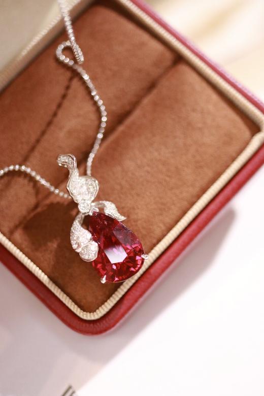 6.88ct 碧玺吊坠 商品图1