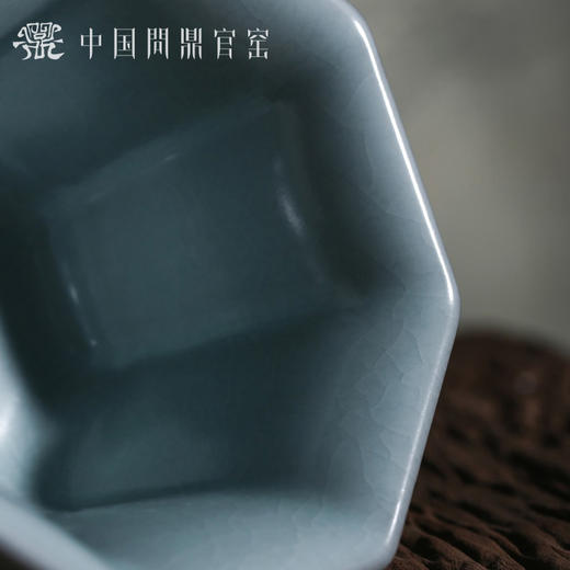 问鼎官窑庚子宋青八方盅 商品图1