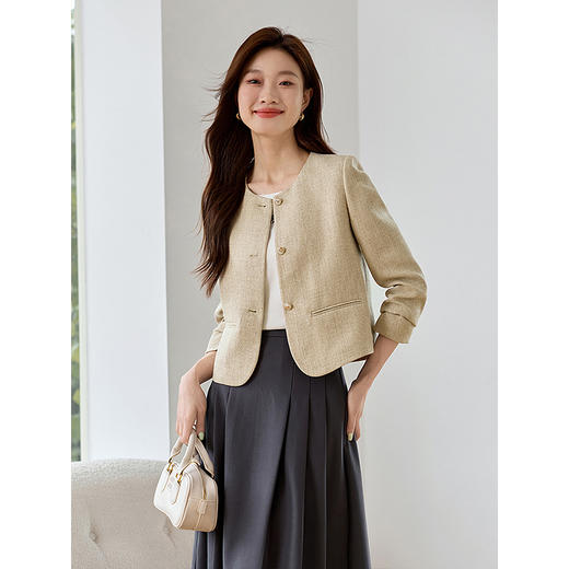 【专属特价】熙世界轻职场小香风短外套秋装2025新款小个子时尚休闲气质上衣 商品图2