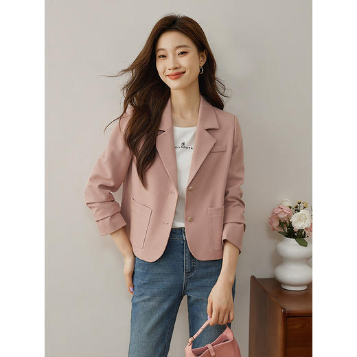【专属特价】熙世界戗驳领粉色西装外套2025年新款早秋小个子休闲短款小西服 商品图1