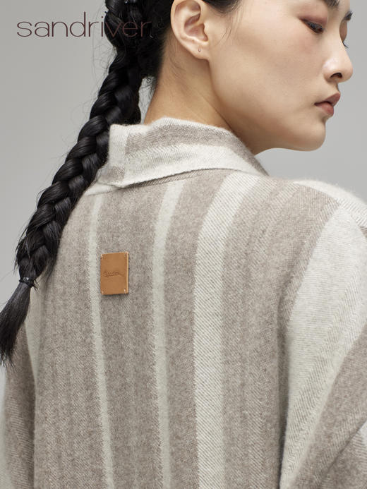 青海羊绒女士条纹大衣SJF96W399N 商品图2