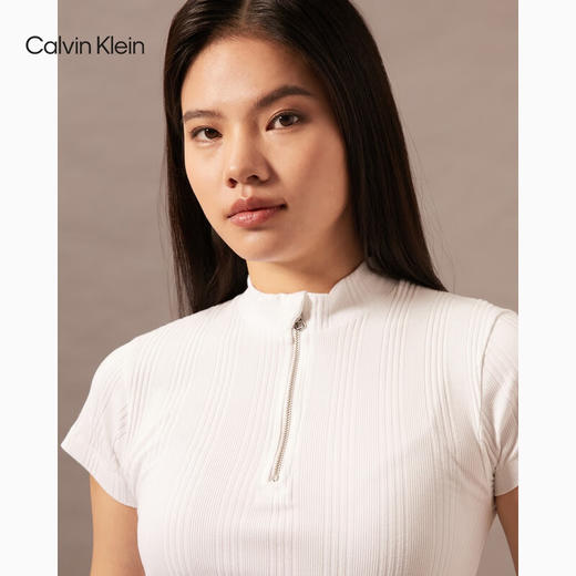 CKJ新款女士简约ck刺绣螺纹拉链半开襟短袖T恤J223564 商品图3