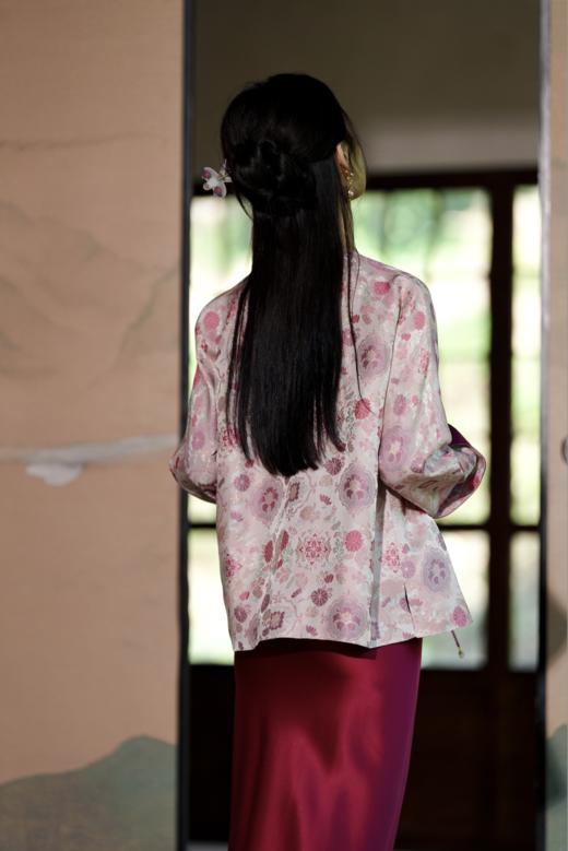 逸红颜明月优选 #国色天香,中国人自己的高定,41姆米真丝交织宋锦古风国潮上衣「真国色」 商品图14