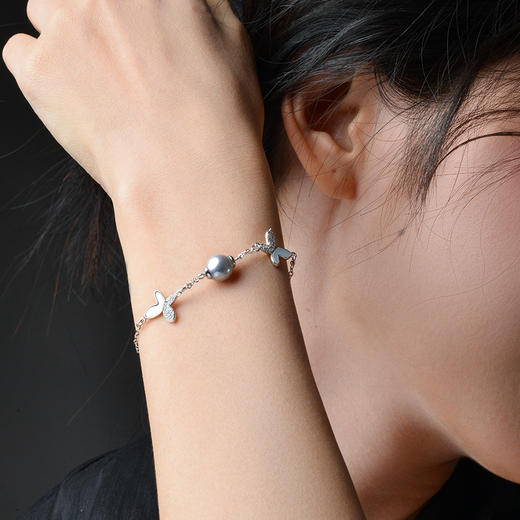 Manreya玛芮雅迷蝶银镀金真多麻海水珍珠手链 商品图4