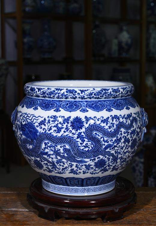 柴窑青花龙穿花双耳缸 商品图0