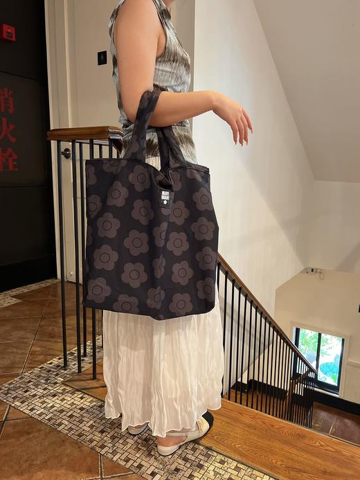 .12月28日库存已做巨能装~MARIAN QUANT小雏菊印花包单肩包手提包托特包 日本妹子人手一个 商品图2