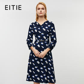 EITIE爱特爱收腰设计V领气质通勤印花连衣裙秋季新款7907629