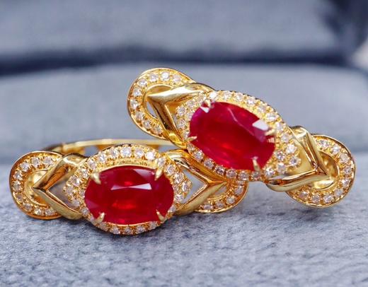 1.21ct 红宝石耳扣 商品图1