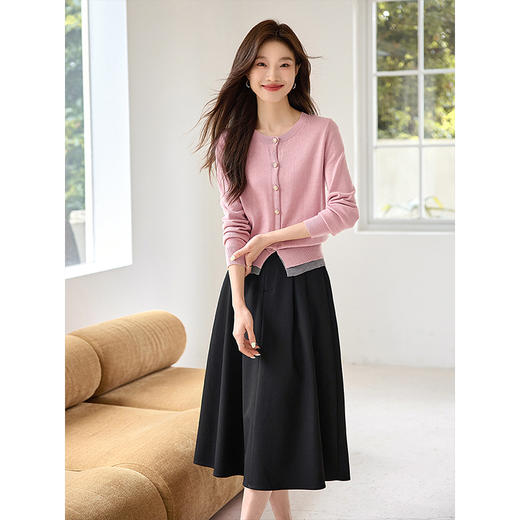 【年终特卖】熙世界学院风撞色假两件针织衫2025年秋装新款含羊毛开衫短外套 商品图1