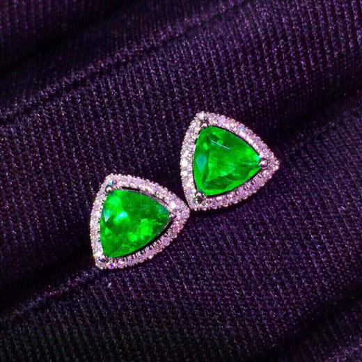 1.2ct 祖母绿耳钉 商品图0