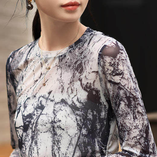 剩S 米思阳2026春季新款国风泼墨感网纱T恤轻薄透气长袖上衣女3578 商品图4