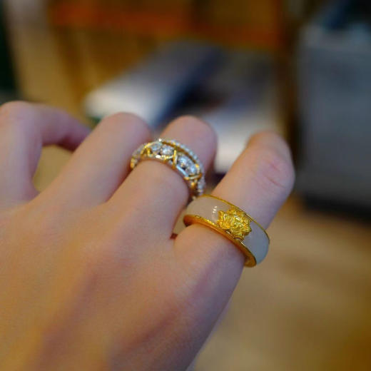 龢盒原创 香雪和田白玉足金戒指 商品图4