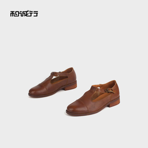 和诚行 2024秋冬新款法式复古玛丽珍女真皮粗跟百搭小皮鞋1580150 商品图2