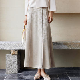 玳莎新中式改良马面裙2024秋季新款垂坠休闲气质显瘦提花国风半裙  EC34304