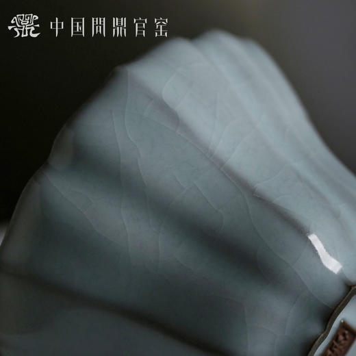 问鼎官窑庚子宋青瓜棱杯 商品图3