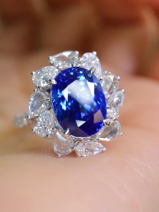 3.52ct 6.34g 蓝宝石戒指 商品图5