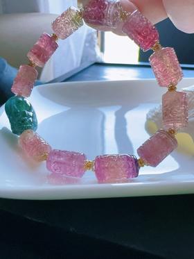 21.8g 雕刻碧玺手链