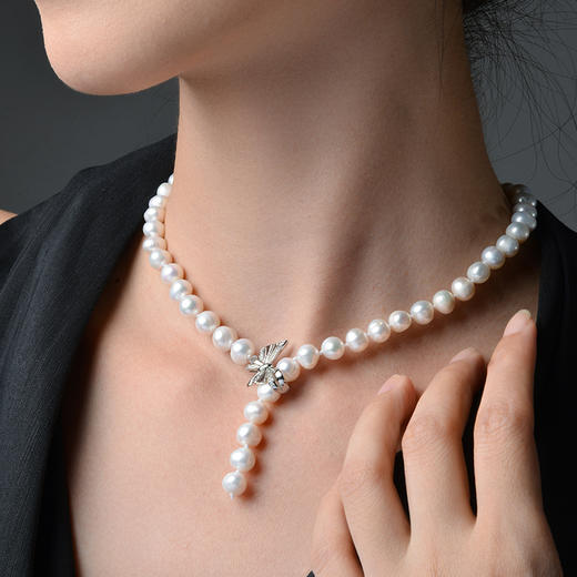 Manreya玛芮雅温柔蝶语法式蝴蝶珍珠项链锁骨链个性时尚饰品 商品图3