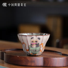 问鼎哥窑碎玉瓜棱杯（憨态可掬）