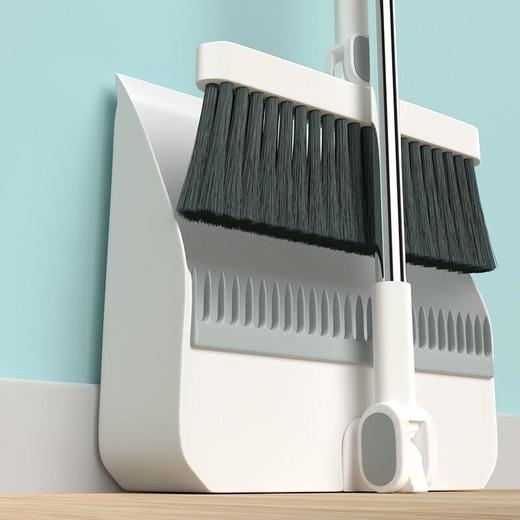 【扫尽灰尘不漏灰，新款扫地套装】新款扫地扫把套装家用软毛，加大加深更能装大垃圾轻松装，软毛扫帚塑料不锈钢笤帚长刮齿簸箕组合 商品图0