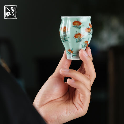 繁花入梦新彩 秀野兰芝小佛手杯 商品图2