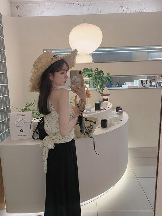 金蘑菇菇pache小桃 兔耳朵挂脖/挂脖露肩上衣女短款精致洋气小衫 商品图4