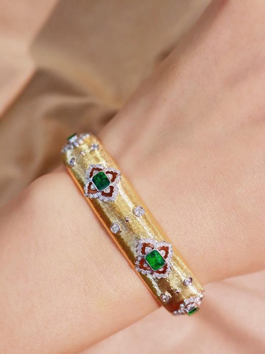2.45ct 20.89g 祖母绿手镯 商品图7