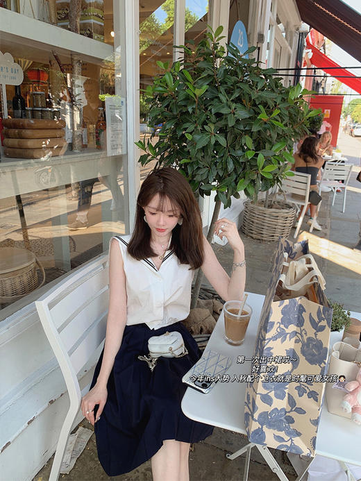 金蘑菇菇  reverie海街日记/ miu系海军套组 减龄海军领上衣+中裙 商品图0