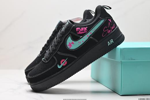 耐克NIKE AIR FORCE 1‘07低帮休闲运动板鞋FB8971-005男女鞋 商品图7