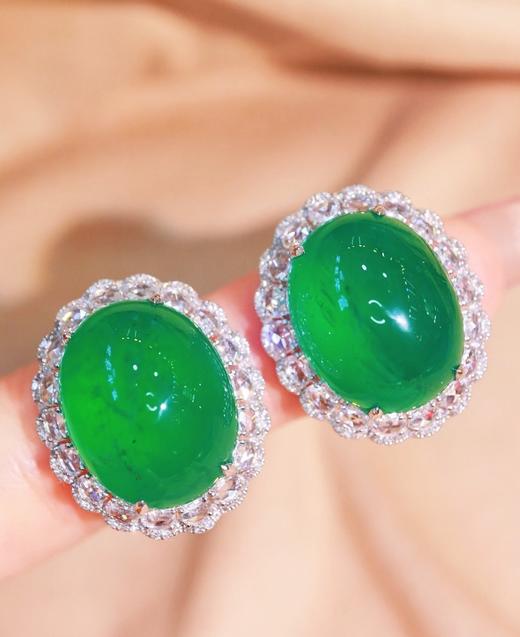 40.10ct 18.90g 祖母绿耳扣 商品图2