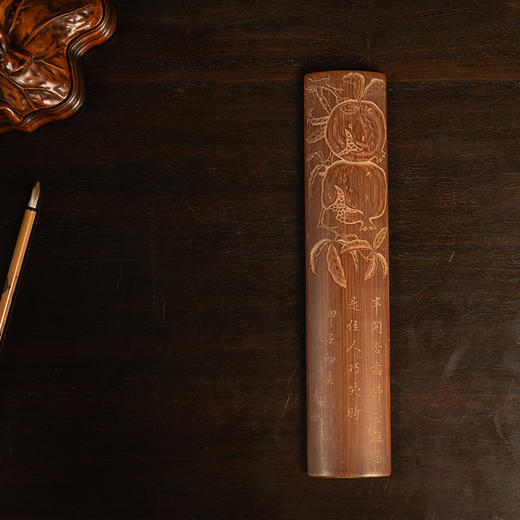 清 竹雕石榴诗文臂搁 商品图2