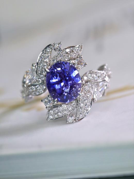 1.56ct 4.03g 蓝宝石戒指 商品图1