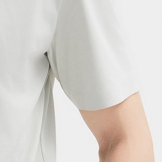 【新品上新】HX 夏季圆领短袖T恤S102423563101/02 商品图9