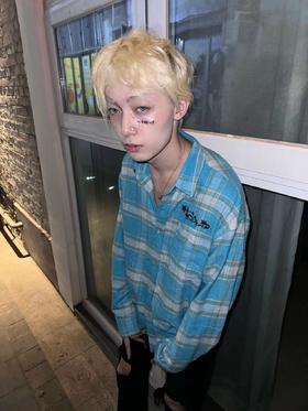 不是电子蝴蝶🦋 