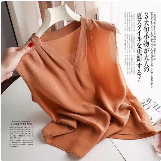 雀说小心机设计层次感衬衫上衣时尚气质V领宽松减龄背心AL7781 商品图8