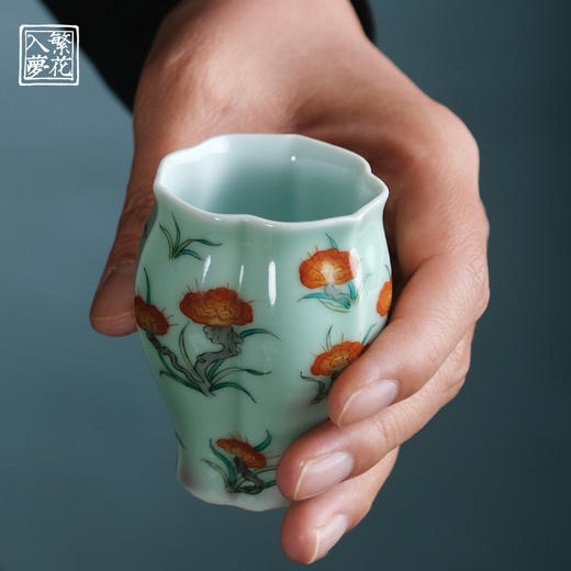 繁花入梦新彩 秀野兰芝小佛手杯 商品图1