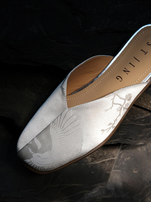 盛唐婧 |纯手工全皮真丝提花半拖鞋(特殊商品不退不换) 商品图2